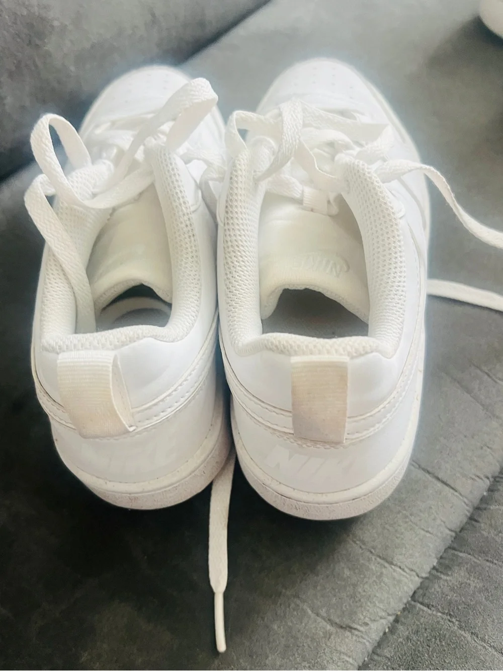 Size 5 Nike White Low-Top Leather Sneakers